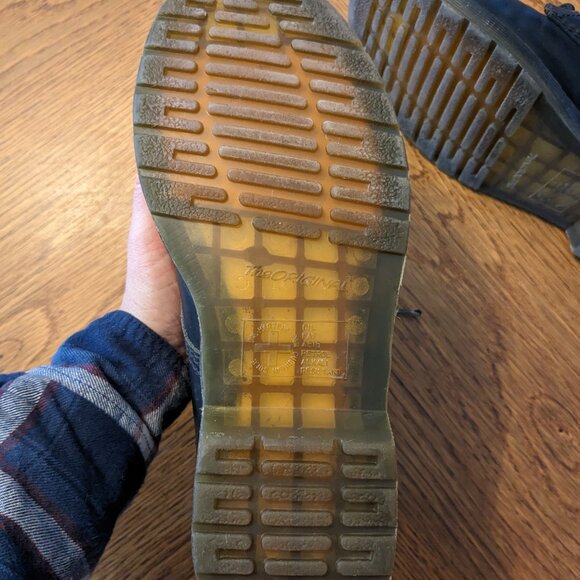 Dr Martens Classic 1460 Air Walk Black Leather Lace Up Men 9 / Women 10 / EU 42 - Picture 15 of 16